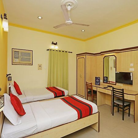 Homely Raj Calcutta Exterior foto