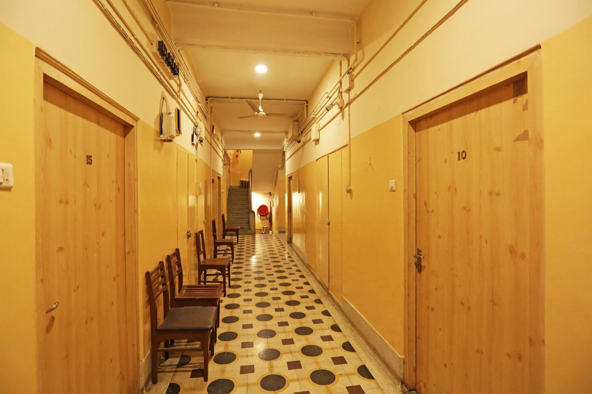 Homely Raj Calcutta Exterior foto